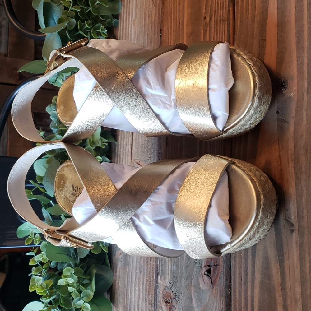 Never worn gold wedges